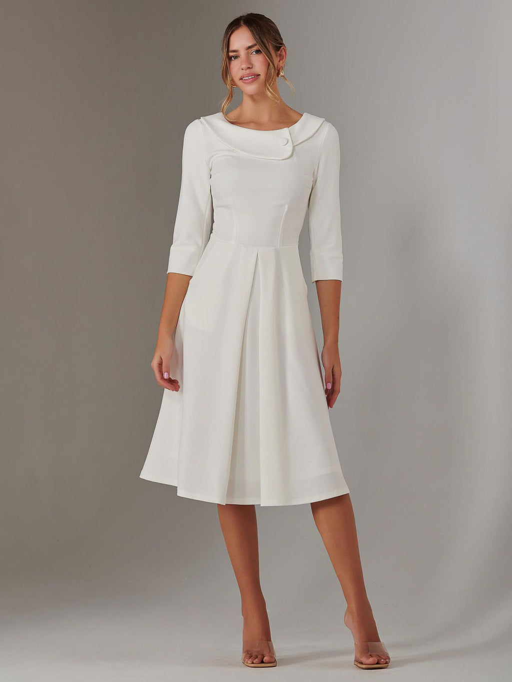 Sophia - Elegant 3/4 Sleeve Midi Dress