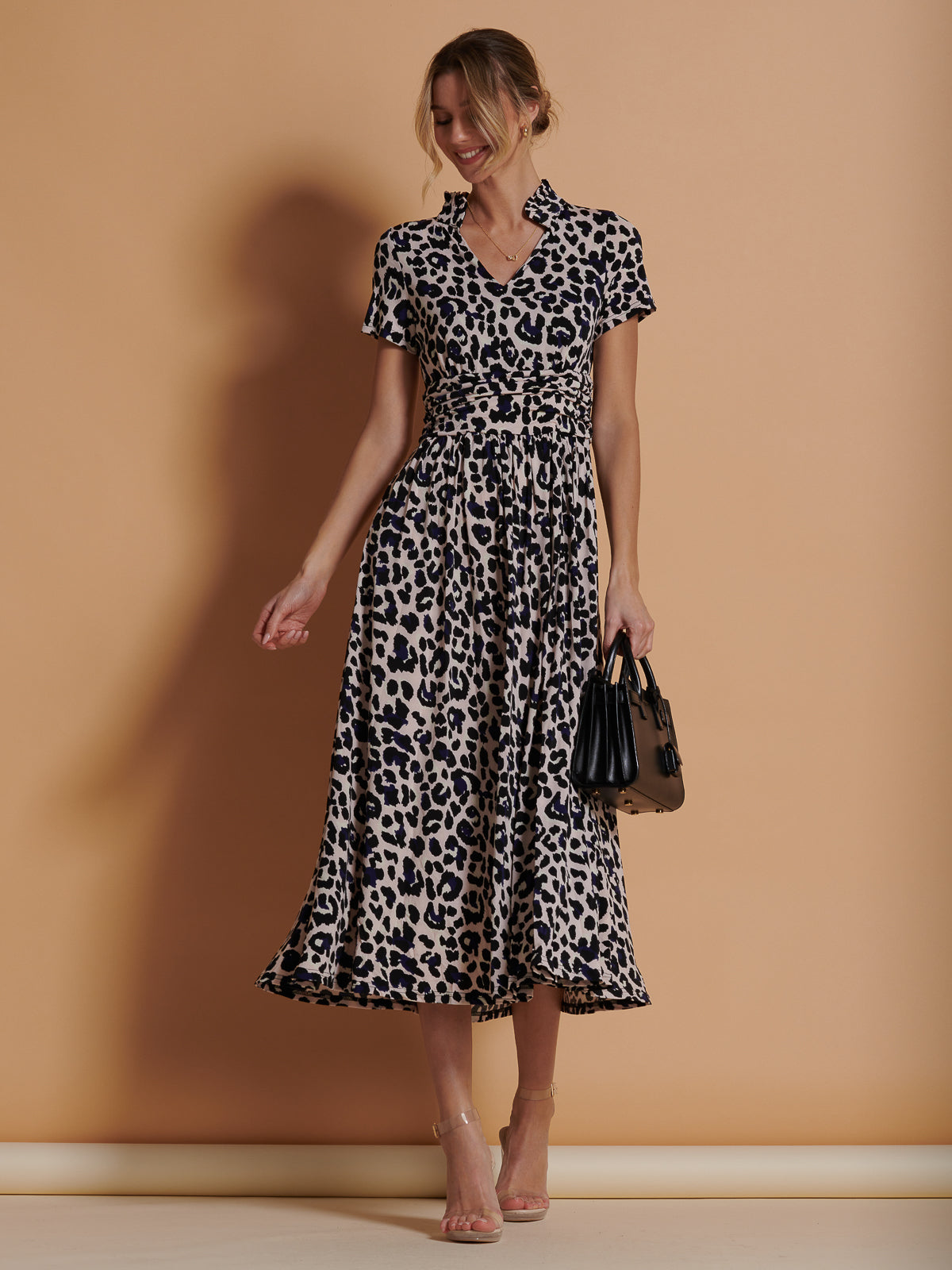 Q-2257_PinkAnimal_1.jpg?v=