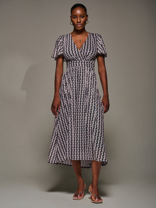 3/4 Sleeve Geo Shift Midi Dress, Black Geo