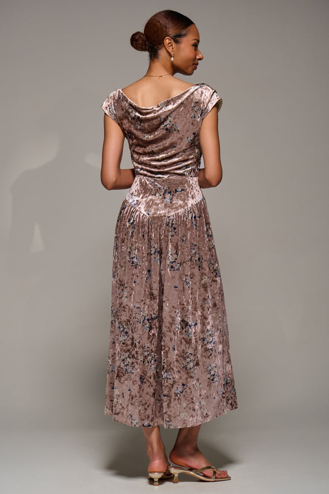 Jolie Moi featured image