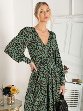 Jolie Moi Kylie Long Sleeve Jumpsuit, Green Animal, Front Knot Detail, V-neckline, Wide Leg, Puff Sleeves, Long Sleeves,2 Side Pockets, Close Up Image