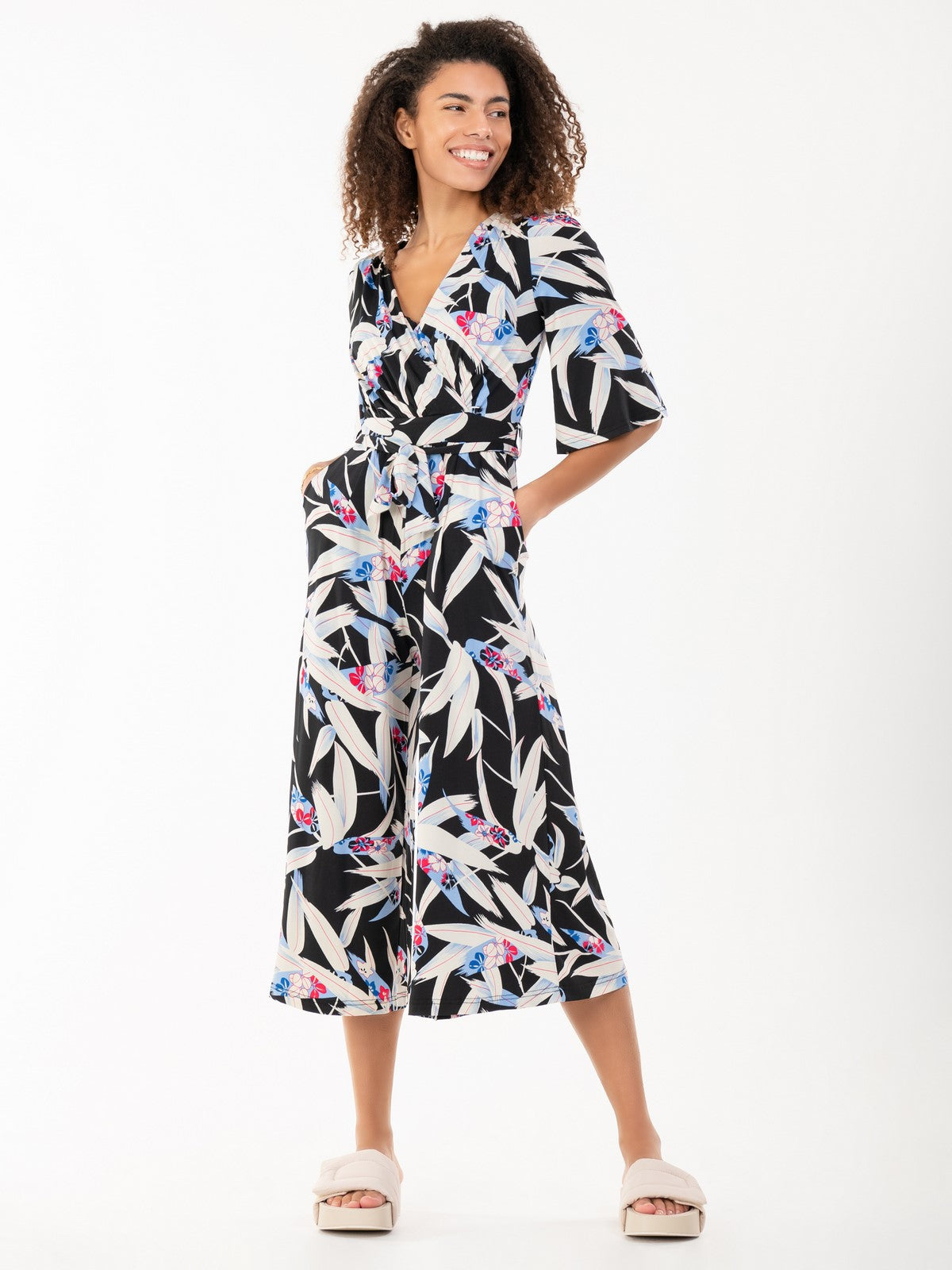 Bar iii printed on sale wrap maxi dress