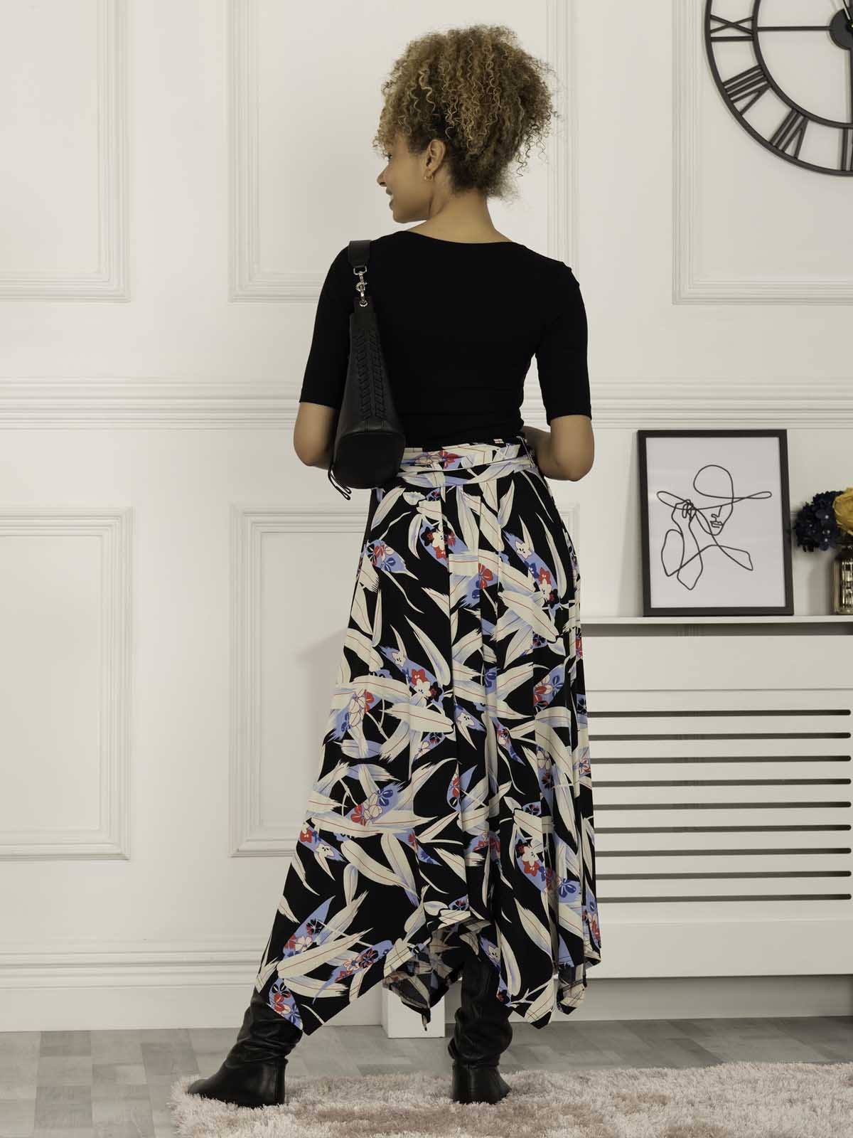 Long maxi skirt black sale