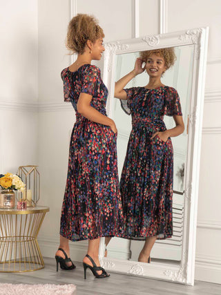 maxi dress patterns uk Vogue Sewing Pattern V1625 Women's Cowl Neck Slit Skirt Maxi Dress (D)