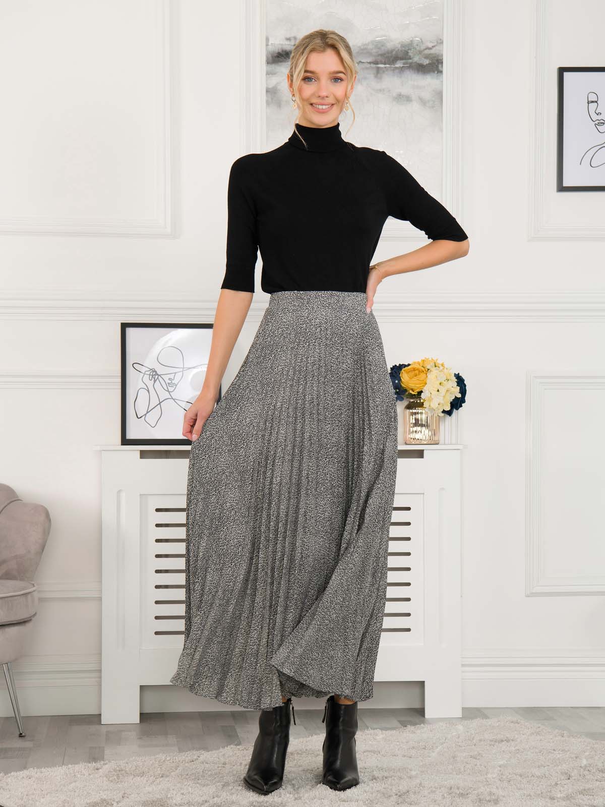 Long pleated skirt gray sale