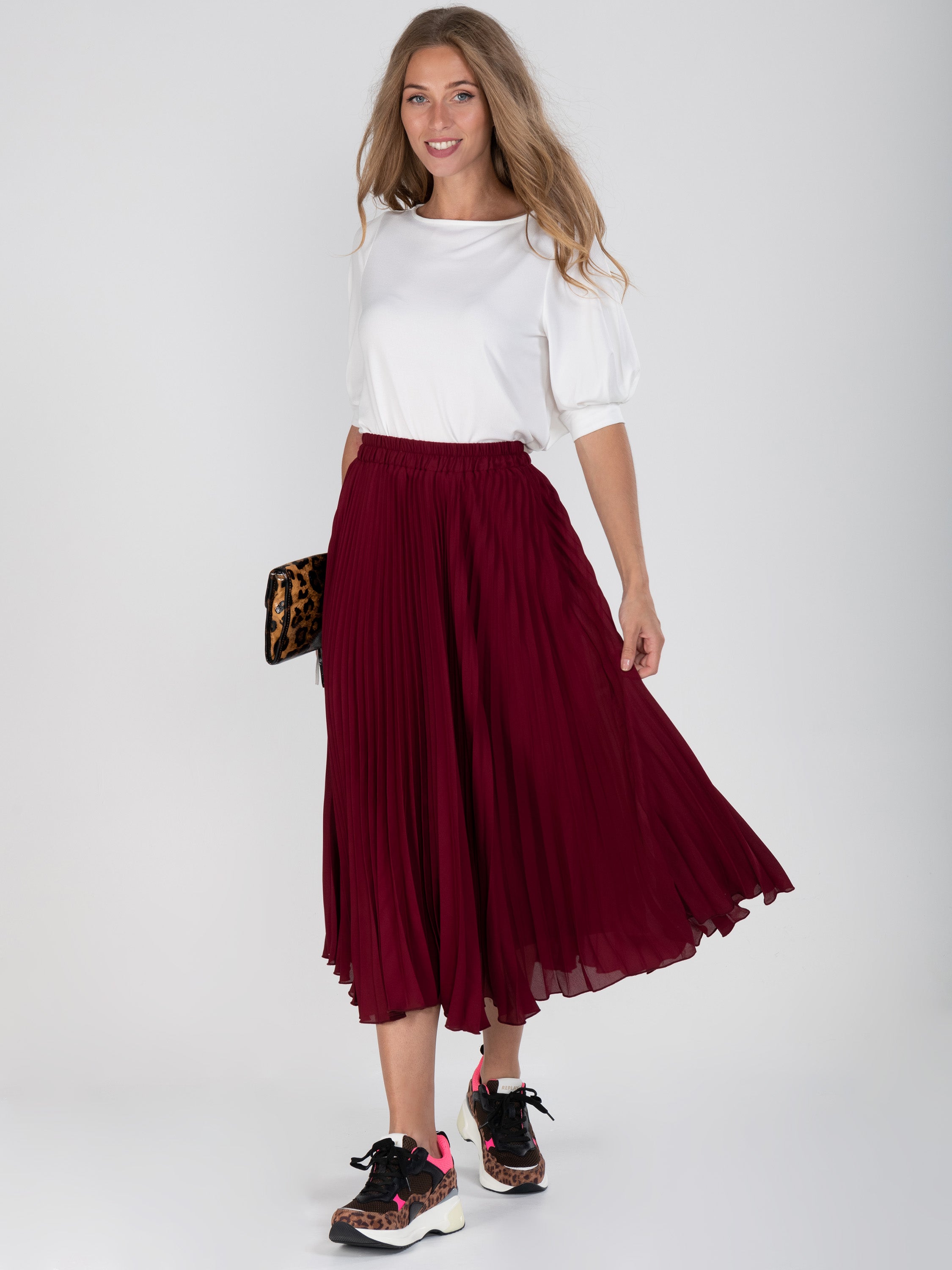 Jolie moi pleated sales crepe maxi skirt